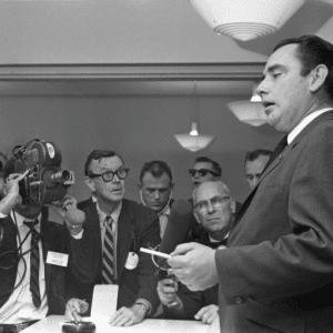 Image of Malcolm Kilduff announcing the death of President Kennedy